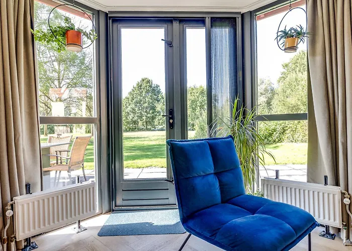 Vakantiehuis 6 - Persoons Het Broeckhuysje Ewijk